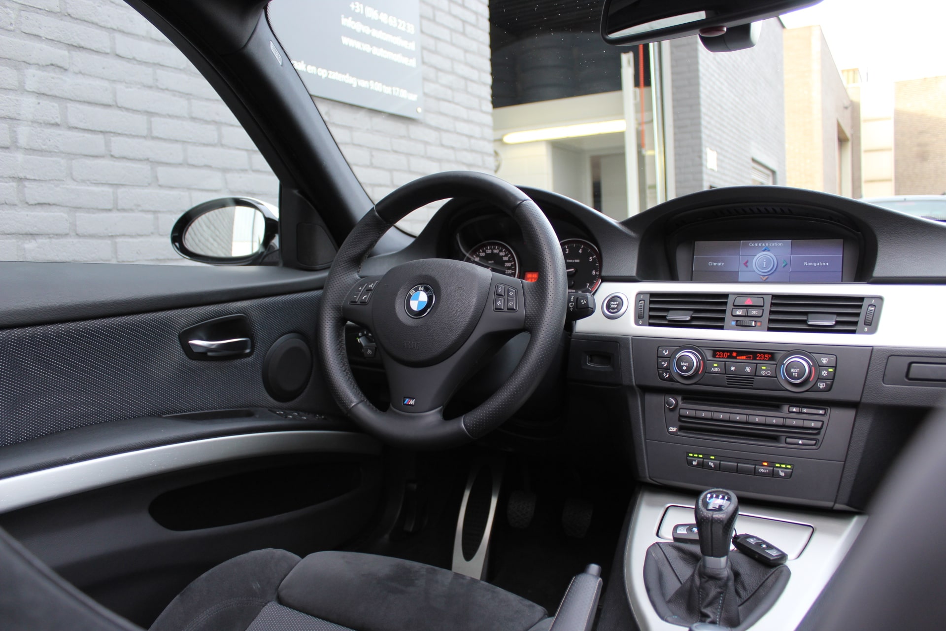 BMW 318i Touring M sport VA Automotive