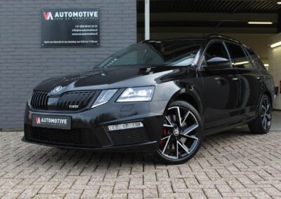 Skoda Octavia Combi RS 245 DSG €21.750